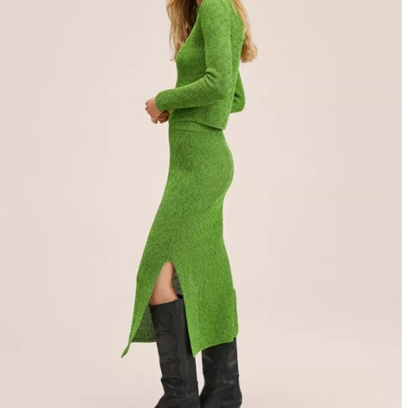 Mango Dresses & Skirts - NWOT MANGO Women's Slit Knitted Skirt in Green in Size S